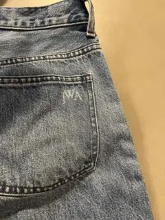 UNIQLO JW ANDERSON ストレートジーンズ　　23インチ