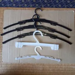 衣類用プラスチックハンガー5本セット