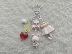 ちまっと♡チェシャム猫ちゃん風　しっぽゆらゆら★カニカンチャーム ちまっと♡チェシャム猫ちゃん風 しっぽゆらゆら☆カニカンチャーム