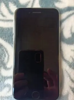 Apple iPhone se バッテリー100％