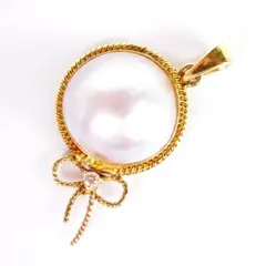 鑑定済　ペンダントトップ　18K　マベパール