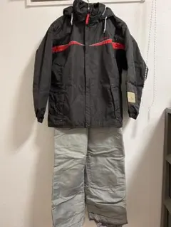 IGNIO スキーウェアセット ジャケットとパンツ