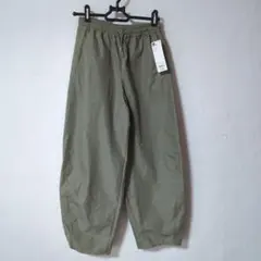 【未使用新品】GU ガールズ ドライイージーバレルレッグ オリーブ Sサイズ