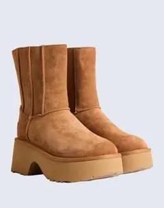 UGG 厚底ロングブーツ