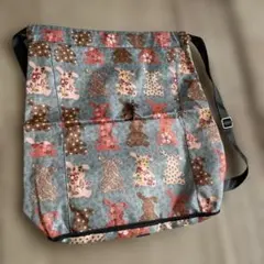 美品　格安　ウサギ柄 キャンバスショルダーバッグ