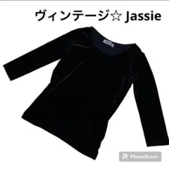 Item thumbnail for item 026898d2-ae4e-46f0-8888-4a21ba2ca408