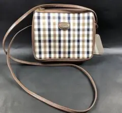 【斜めがけOK】ショルダーバッグ/ アクアスキュータム Aquascutum