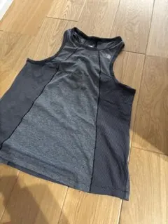The North Face グレー タンクトップ　ヨガ
