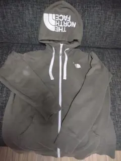 THE NORTH FACE フルジップパーカー カーキ フードロゴ