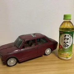 アンティーク風 フォルクスワーゲン カルマンギア ミニカー ブリキ