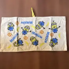 ループ付きタオル ミニオン柄