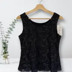 【未使用・タグ付】ノースリーブ　タンクトップ　装飾レース　花模様リボンテープ　黒