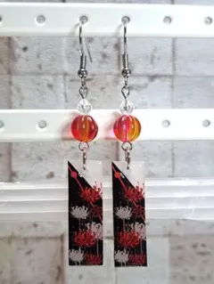 和柄 I　和風　花札　彼岸花(赤)　デザインピアス　イヤリング（ハンドメイド）