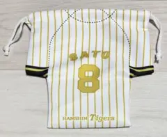 阪神タイガース 佐藤輝明 チャンピオンユニフォーム型巾着 阪神百貨店 限定グッズのサムネイル