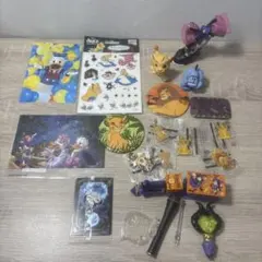 ディズニー　缶バッジ　ポストカード　チャーム　トミカ　キーホルダー　ハイヒール