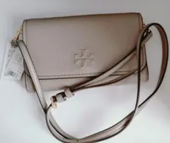 ★専用★タグ付き☆TORY BURCH レザー フラップ ウォレット ポーチ付