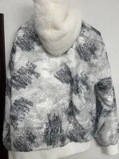 Item thumbnail for item 31cfd758-610b-490a-a0ab-d5fd9220822b