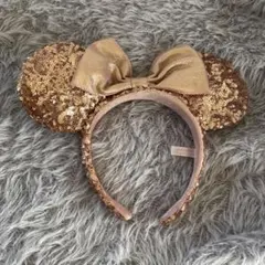 美品 ディズニー ミニーマウス カチューシャ スパンコール ピンク 当日発送