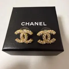 CHANEL パールストーンロゴピアス