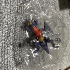 ポケモン　ゲットコレクションズ　ミニフィギュア　ガブリアス