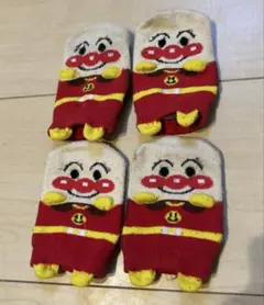 アンパンマン　靴下　ベビー