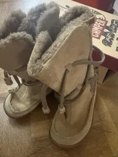 Camper ベージュ ブーツ