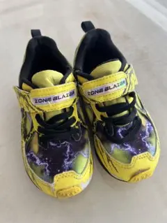 ムーンスター　17cm 男の子 黄色スニーカー