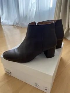 Item thumbnail for item 338ae570-28a6-46ac-a813-e8e70e5bf626