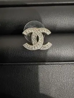 CHANEL ロゴピアス ヴィンテージ