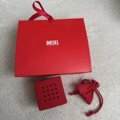 DIESEL レッドボックスと巾着袋セット