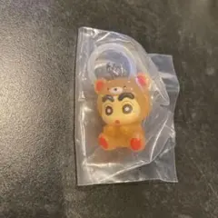クレヨンしんちゃん　くまパジャマ　めじるしアクセサリー