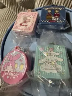 クッキー缶チャーム4個セット