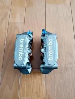 【新品】brembo （ブレンボ） フロントキャリパーのサムネイル
