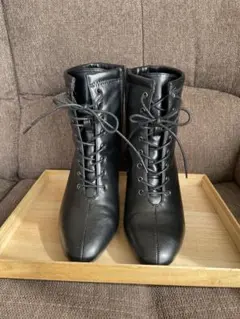 ブラック レースアップブーツ 8cmヒール