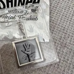 SHINee WORLD Jペンミグッズ3WAY フォトフレームピン　テミン