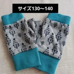 Item thumbnail for item 0b2e2e4e-c3ca-4ac2-ba71-c4baabd96133