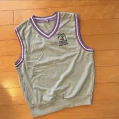 パステルグリーン　ベスト