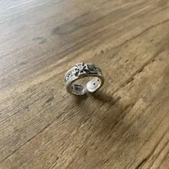 メキシカンジュエリーヴィンテージリング　クロス彫刻模様リング シルバー925