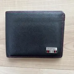 バーバリー　ブラックレーベル　レザー二つ折り財布　ホースロゴ　ミニロゴプレートのサムネイル
