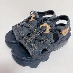 【美品】NIKE エアマックス ココ SE デニム ネイビー 22cmのサムネイル