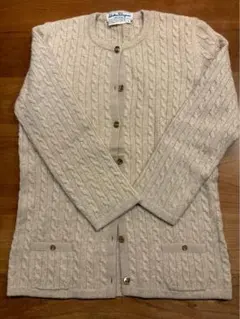 Item thumbnail for item 556ddc77-9960-42e5-a9ce-93e57a8e4fbc