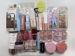 韓国コスメまとめ売り！美品☆残量あり☆メイクアップセット アイシャドウパレット