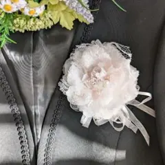 淡桜レースのコサージュ　卒業式　入学式　髪飾り　コサージュ　入園式　ママ　キッズ