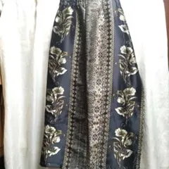 アメリヴィンテージ　ジャガードロングスカート　花柄　巻きスカート　秋カラーのサムネイル
