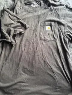 カーハートTシャツ