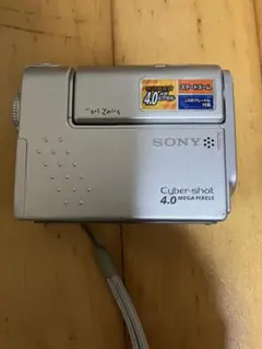 SONY Cyber shot DSC-F77のサムネイル