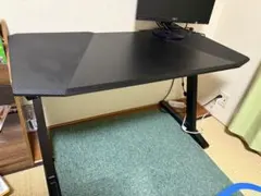 【直接引き取り限定】ゲーミングデスク、PCデスク