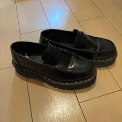 ブラックレザー厚底ローファーのサムネイル