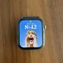 Apple Watch Series 4 (GPS+Cellular) 本体