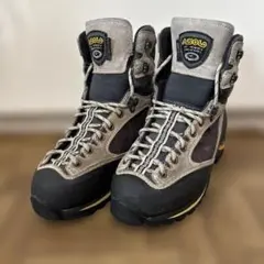 Item thumbnail for item 65aa5f39-3474-4b23-9964-ac13551a0a35